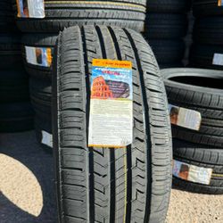 215 55 17 Llantas Set 