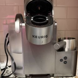 Keurig K-Café Coffee Maker w/ Milk Frother - Excellent Condition