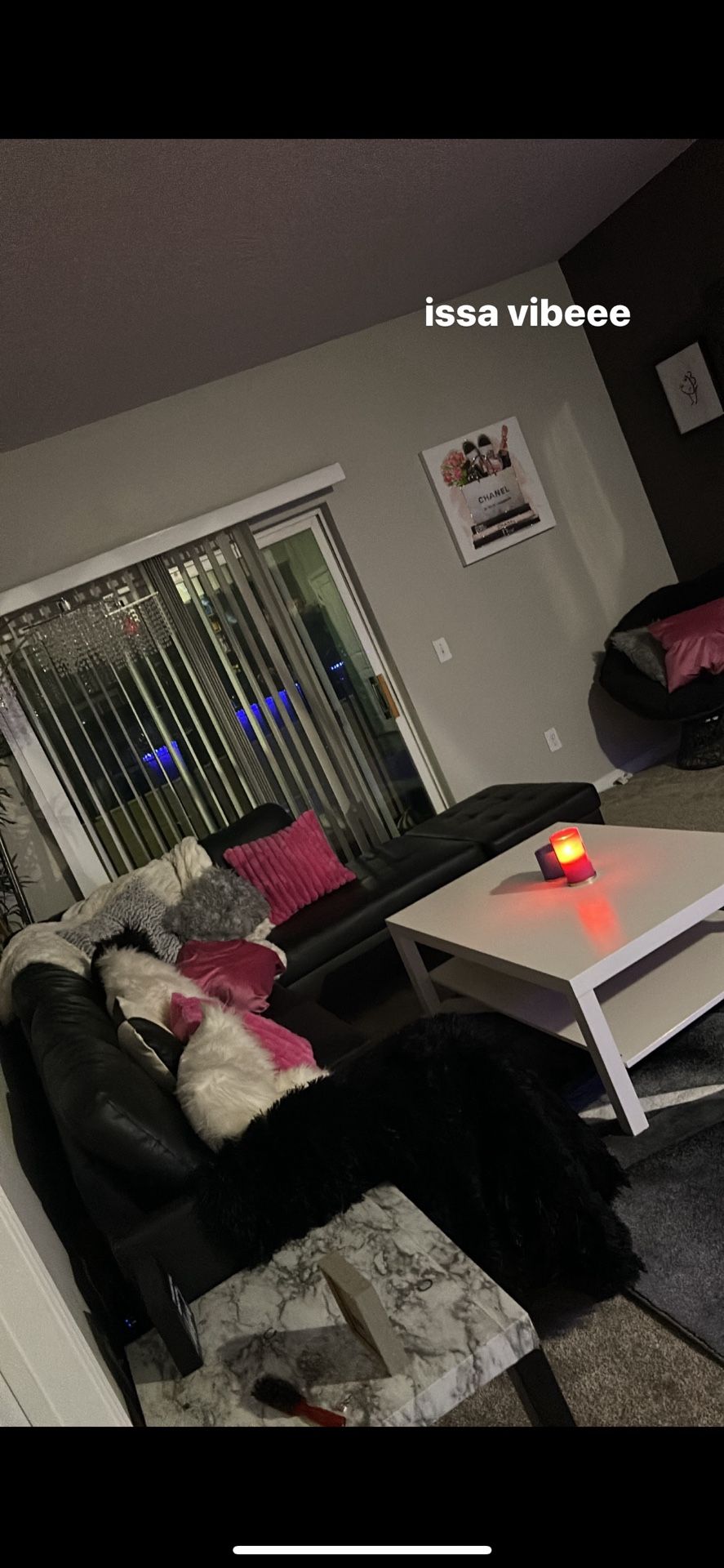 Black L SHAPED COUCH
