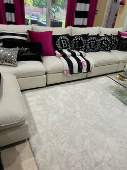 Softly white couches chairs