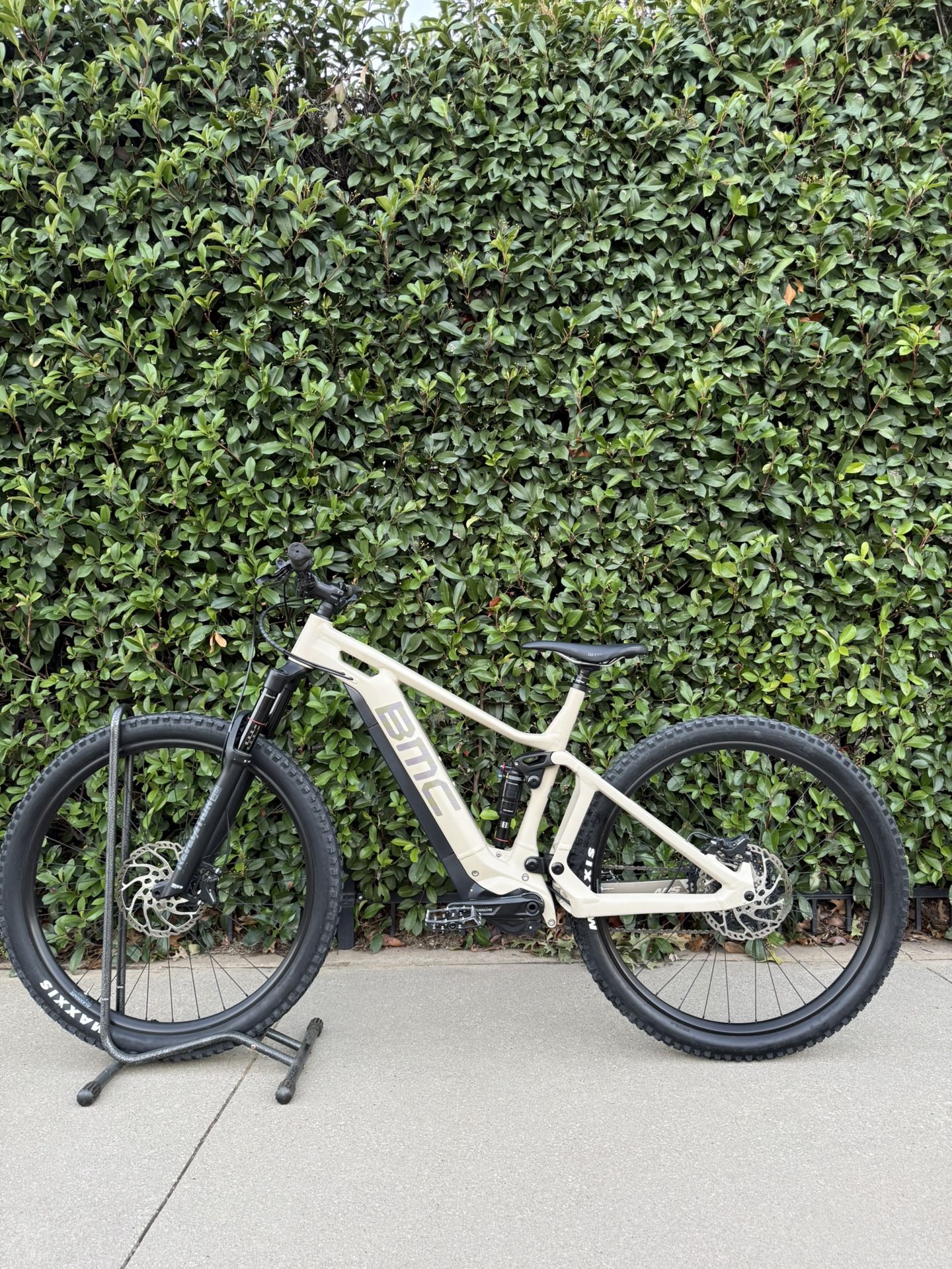 2021 BMC Speedfox Amp Al Two E-Mountain Bike Large