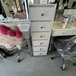 Hello Kitty Make Up Storage Unit 