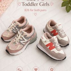 New Balance Toddler Girls Shoes Size 7&8 