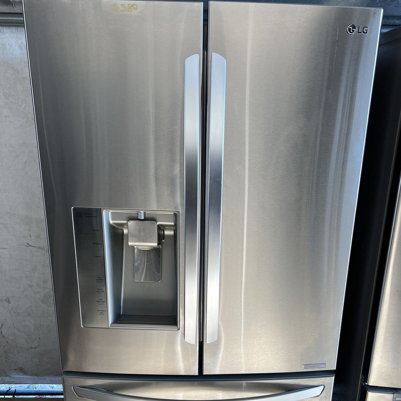 LG French Door Refrigerator   60 day warranty/ Located at:📍5415 Carmack Rd Tampa Fl 33610📍 