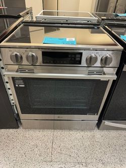 Stove Slide in Induction W/Air Fry Oven