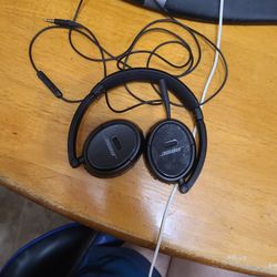 Working Old Bose Headphones And Wire. Need Ear Cushions