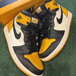 JORDAN 1 HIGH TAXI SIZE 8.5