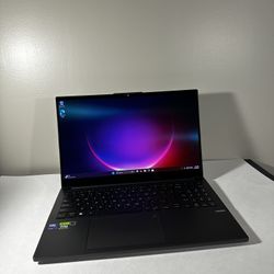🔥 ASUS OLED Laptop – RTX 3050 / Ultra 7 / 16GB / 1TB – FAST