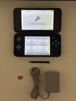 New Nintendo 2DS XL System See Description