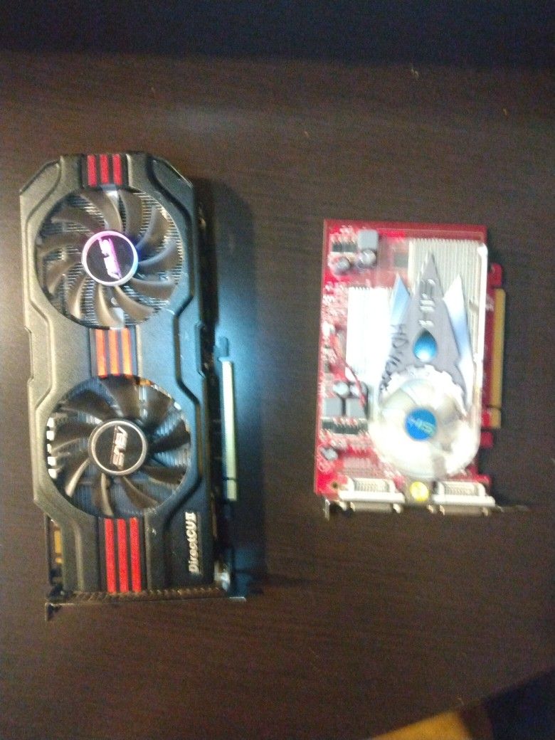 2 Pc Graphics Cards Asus DirectCUII Hd4600