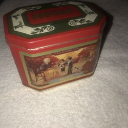 Nestle Les Lauriers Collectors Advertisement Tin
