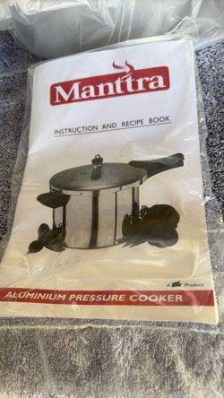 New Manttra aluminum 4qt pressure cooker