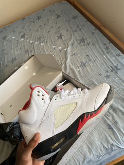 Jordan 5 Fire Reds