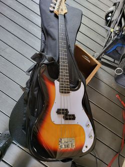 Guitar , and bajo