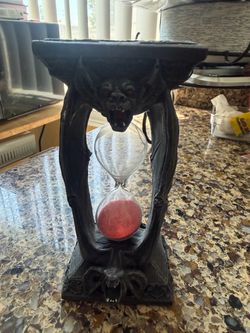 Bat Hourglass