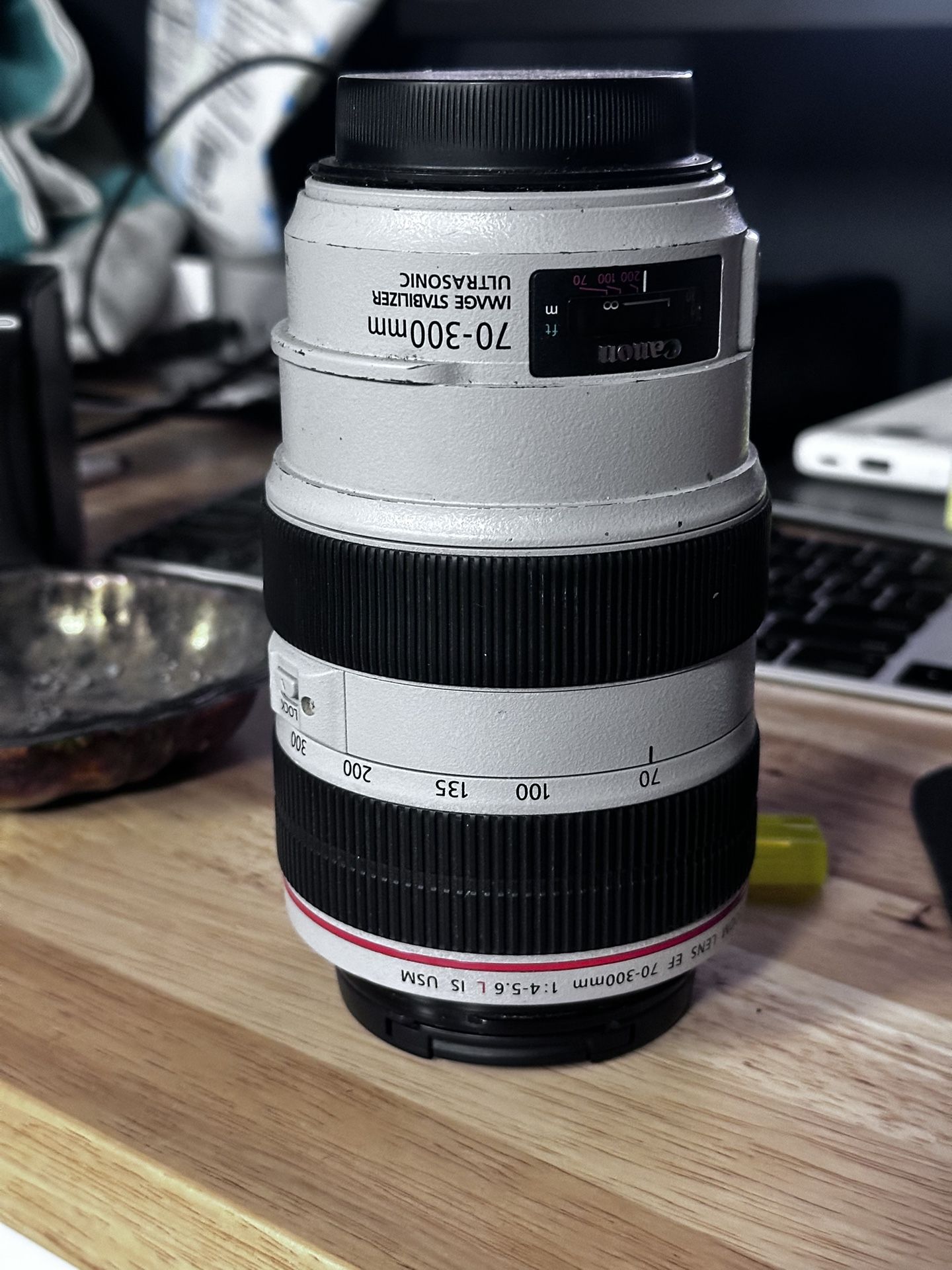 Canon Ef 70-300mm F4-5.3