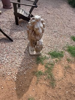 Lion statues