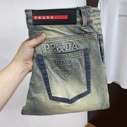 Prada Men’s Jeans 2026 New 