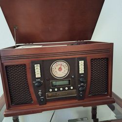 Vintage Style Record Player