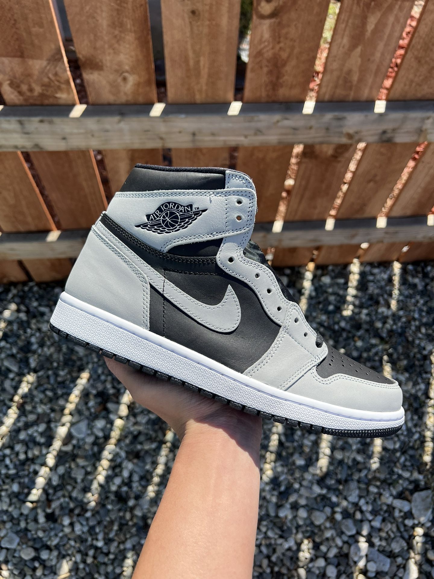 Jordan 1 High Shadow 2.0 (Size 5.5Y)