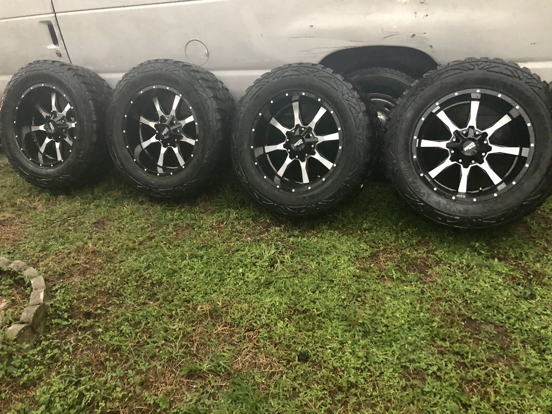 Wheels and tires new wheels 20x10 tires at 80% bolt pattern 6x139.7 for Ford F-150, Chevy and gmc 1500 , Toyota Tacoma and Dodge Ram 1500 just for 20