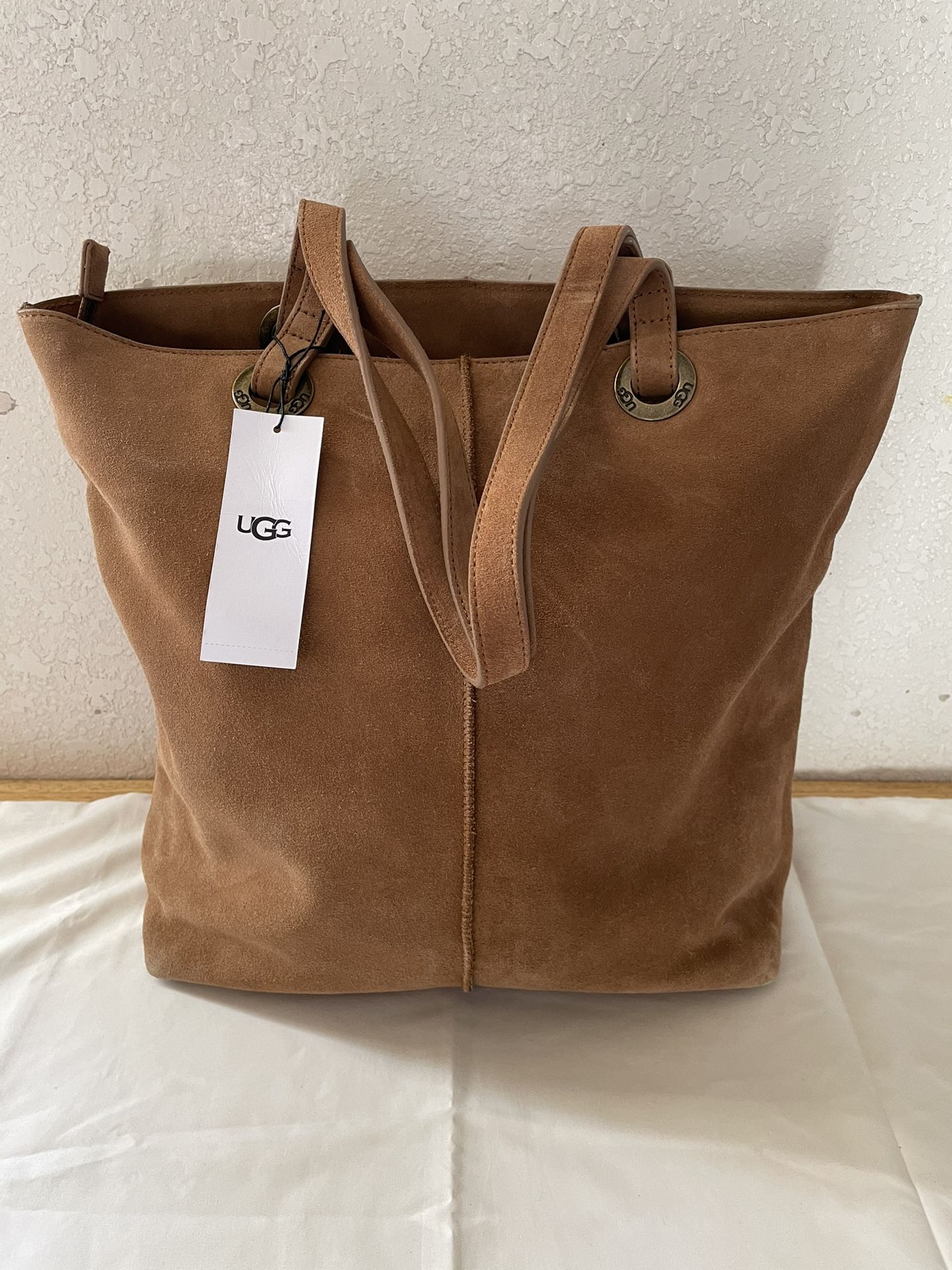 Ugg Sheepskin