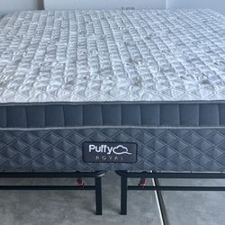 Like New - Puffy Royal Hybrid Mattress (King)