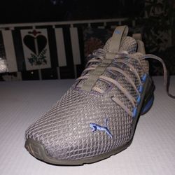 (Size 9.5) Like New, Men's, Puma Mens
Axelion Spark 193481-02 Gray Running Walking Shoes Sneakers
