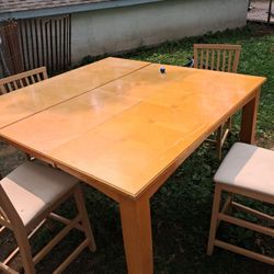 Italian Supper table With 24 I N ch Fold Out Leaf. And 4 Original Chairs