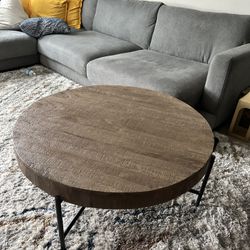 38” Round Coffee table 