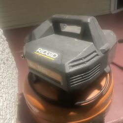 Rigid  Air Compressor 6gallon
