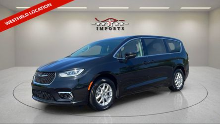2023 Chrysler Pacifica