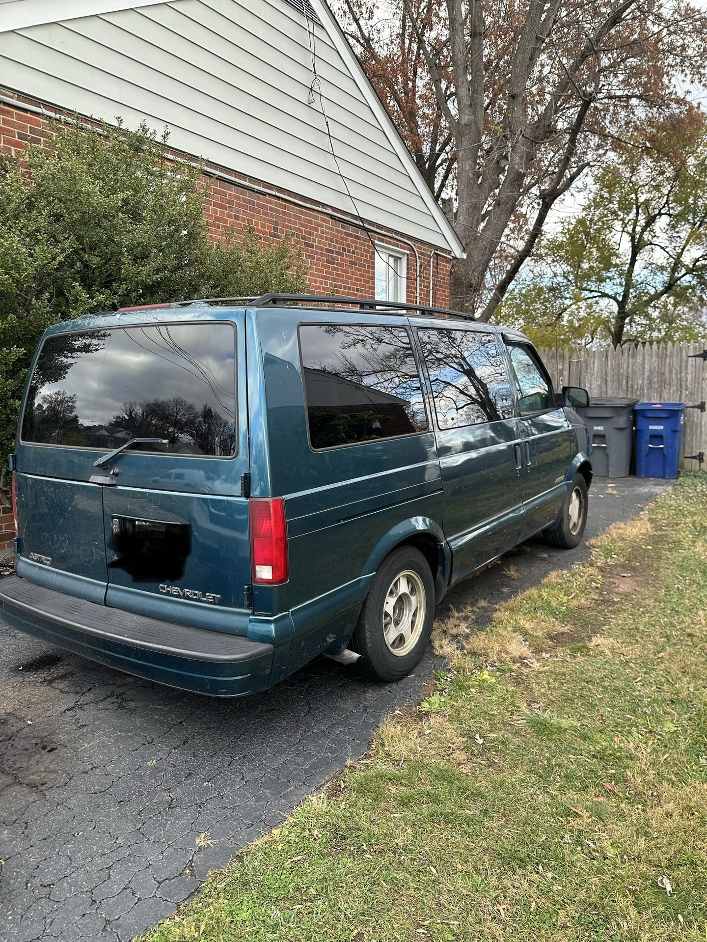 2000 Chevrolet Astro
