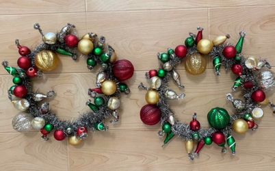 πVery rare authentic mid century Christmas wreath set β€οΈ