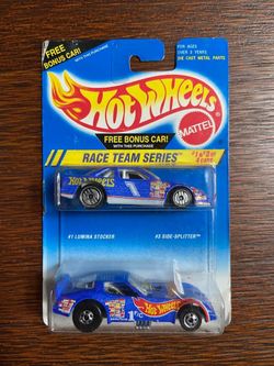 Hot Wheels Die Cast (24) #1, #3 of 4 Cars, #1 #2 Of 4 Cars 