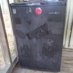Mini Fridge