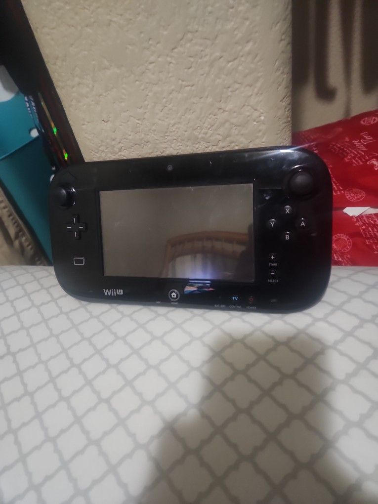 Nintendo Wii U Portable Gaming Is On Good Condition