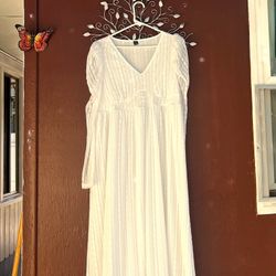 Women's Size XL White Long Dress