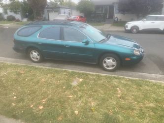 Ford Taurus GL