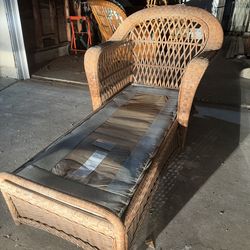 Wicker Chaise Lounge – Solid Frame (Needs Cushion)