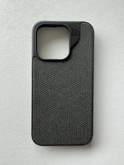 Zagg iPhone 15 Pro Case - London snap Black Geo Grey - New