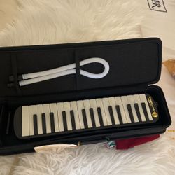 32key hohner Melodica 