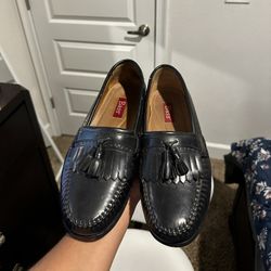 Tassle Loafers 