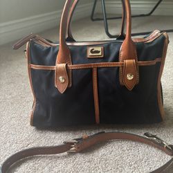 Dooney & Bourke Purse
