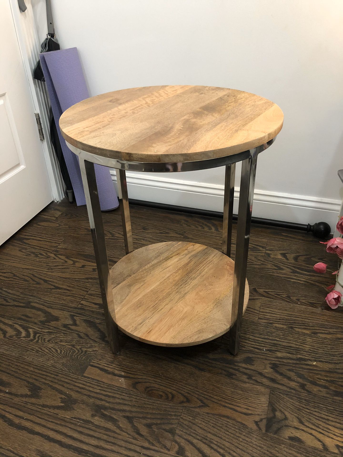 Wooden side table - hardly used!!