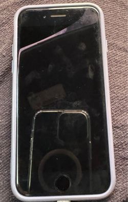 iPhone SE 2nd Gen - 64GB - Unlocked - Great Condition