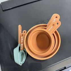 Garden Measuring Cups and Spoons