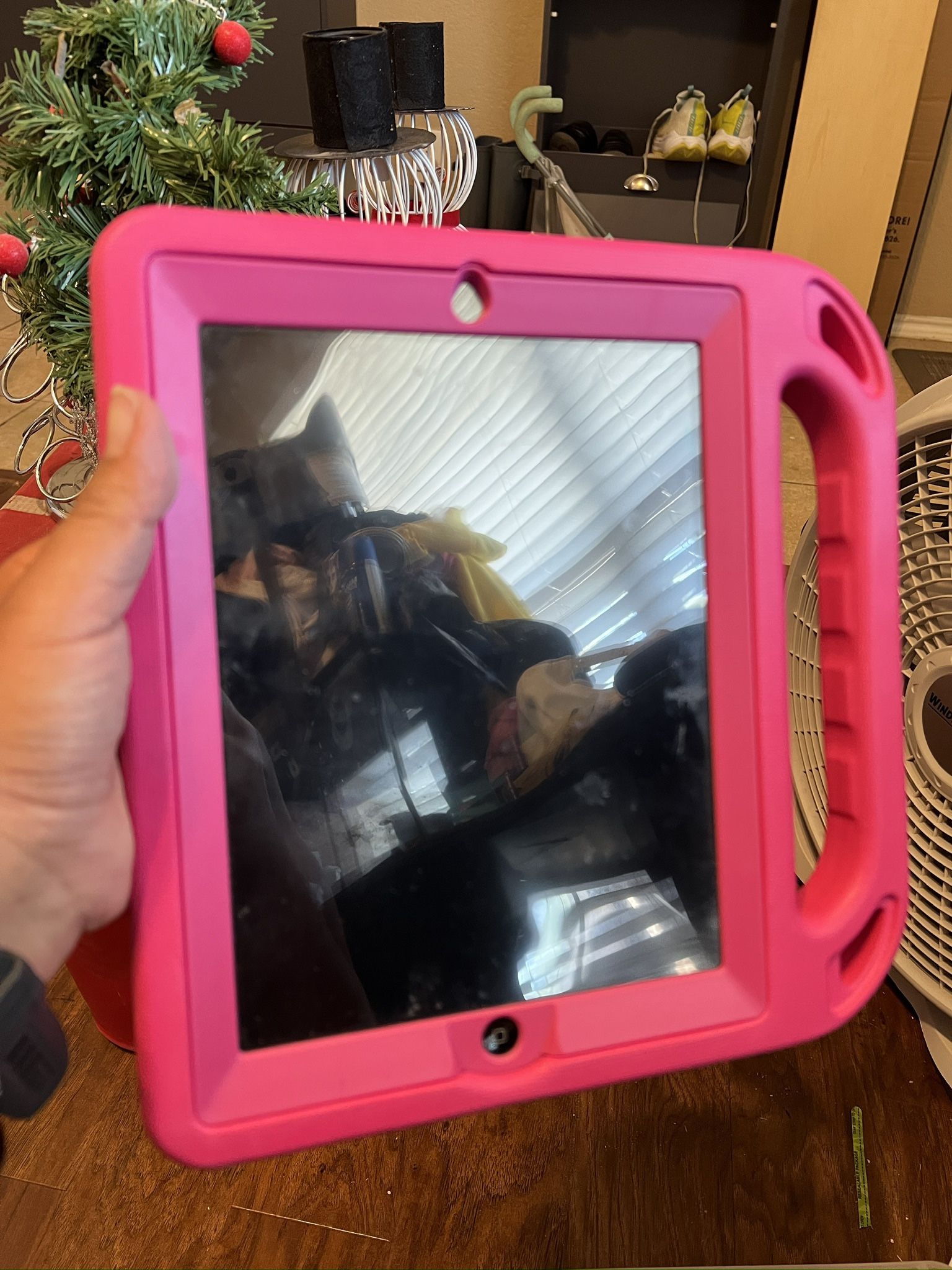 Ipad 4th (works)