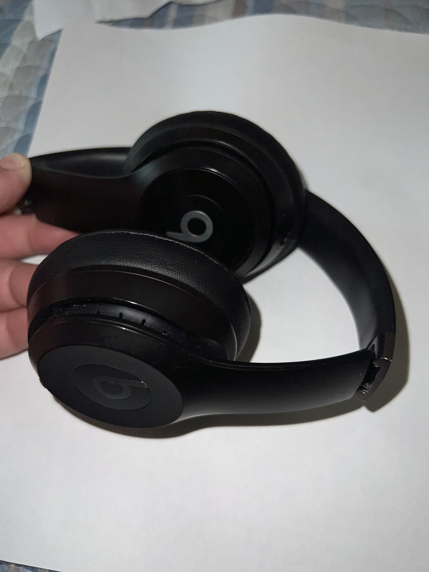Beats Solo 4