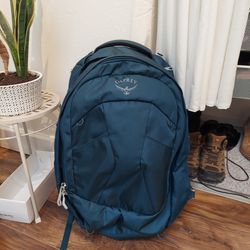Osprey Fairview 40 - Women's Carry-On Backpack